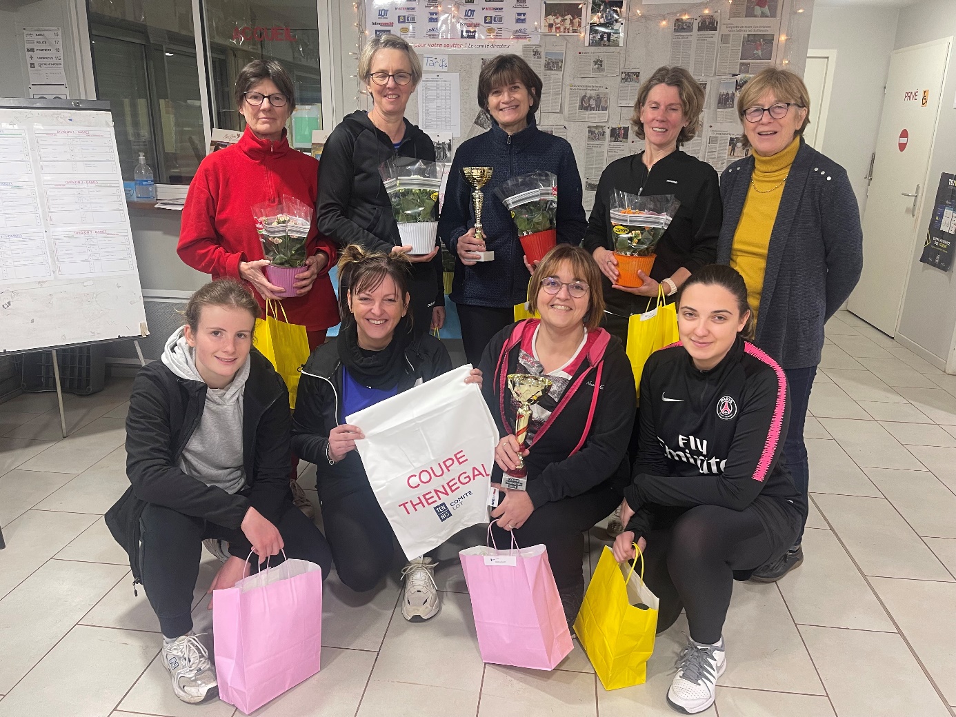 Tennis 2 clubs lotois vainqueurs de la coupe Pierre Thénégal en 3ème