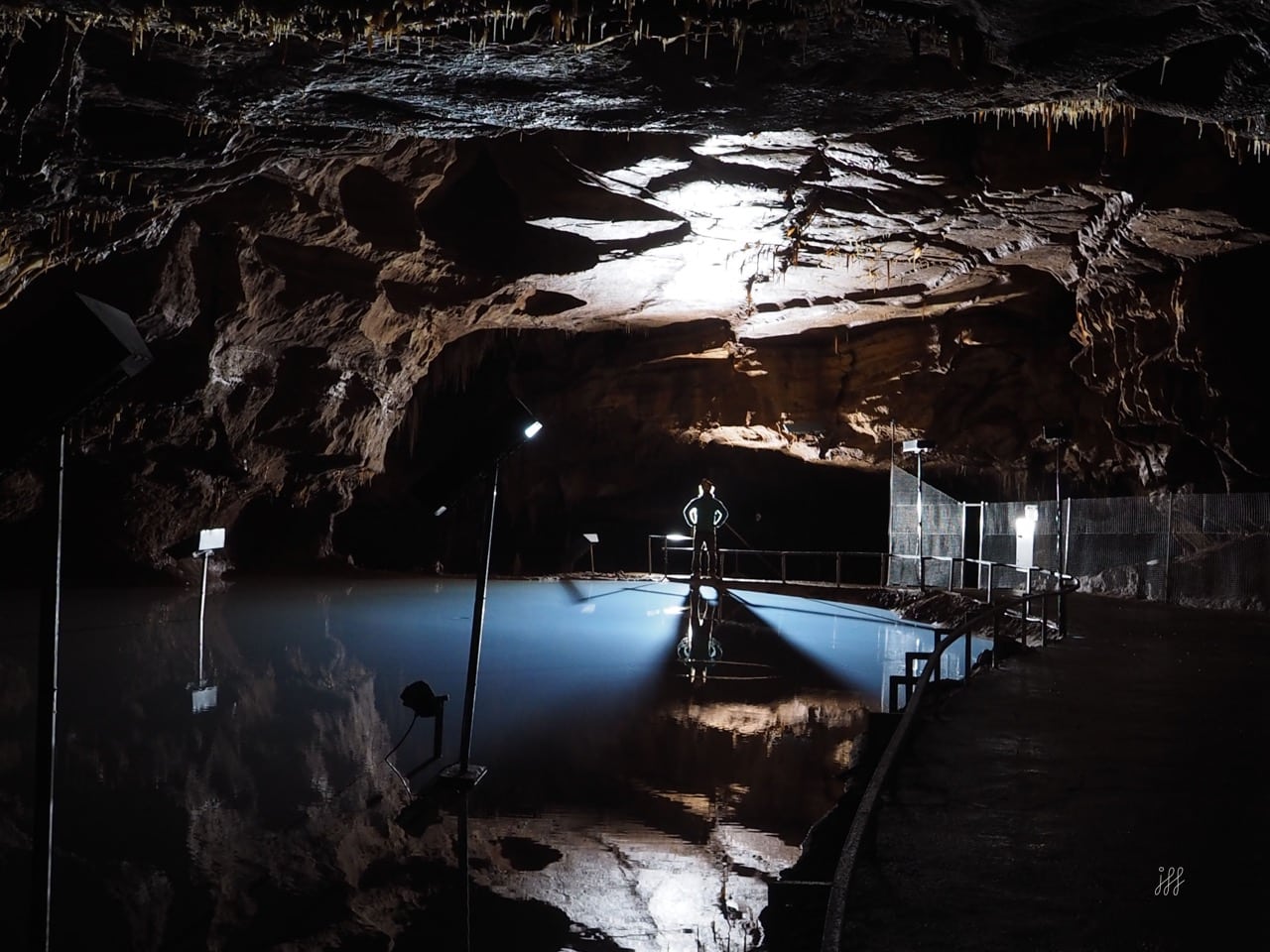 Visites insolites aux Grottes de Lacave - Medialot