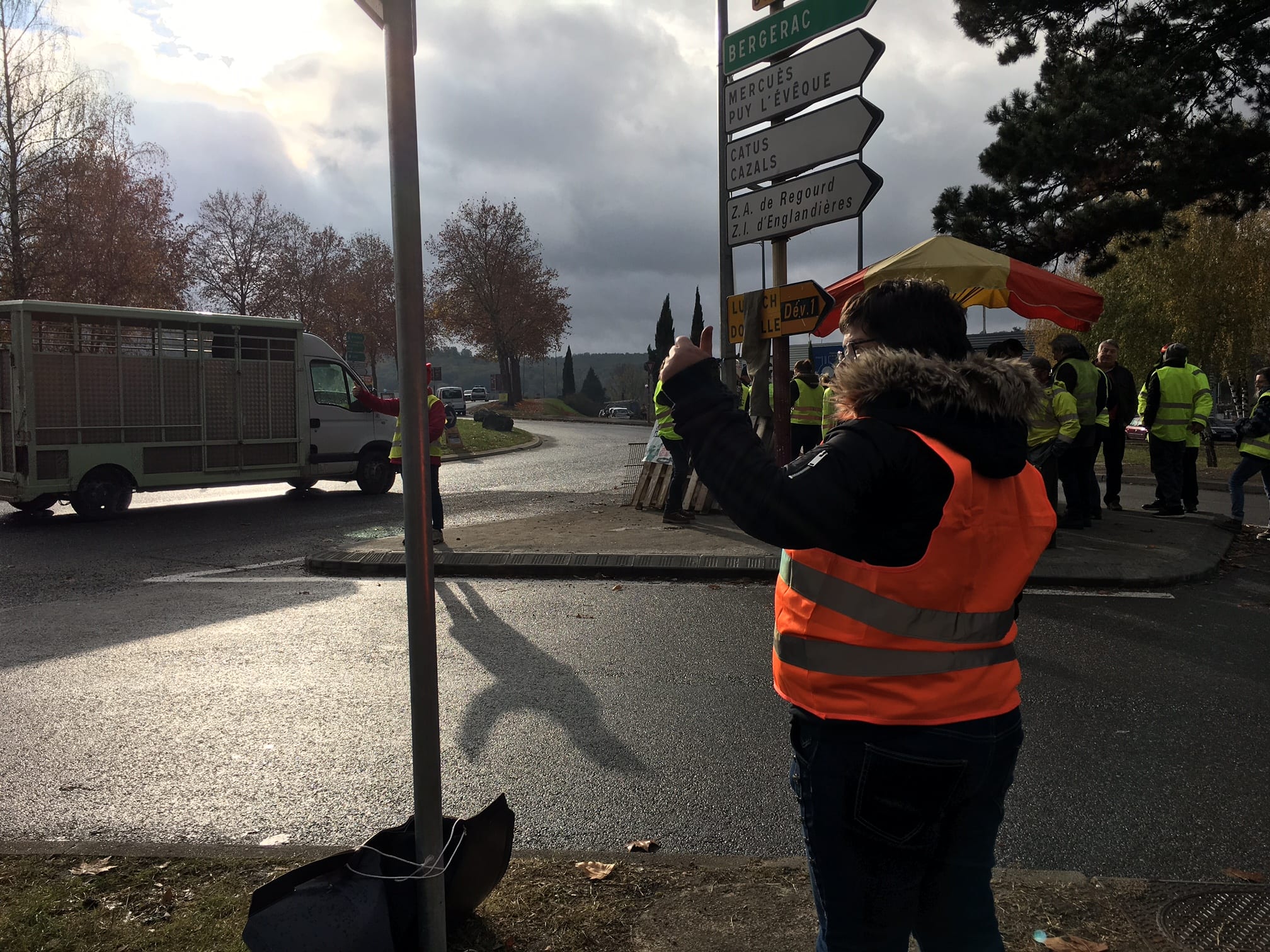 Gilets Jaunes Opérations Péage Gratuit Et Barrages